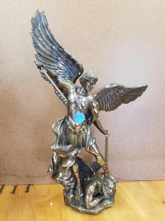 St. Michael Archangel 14" with Chain