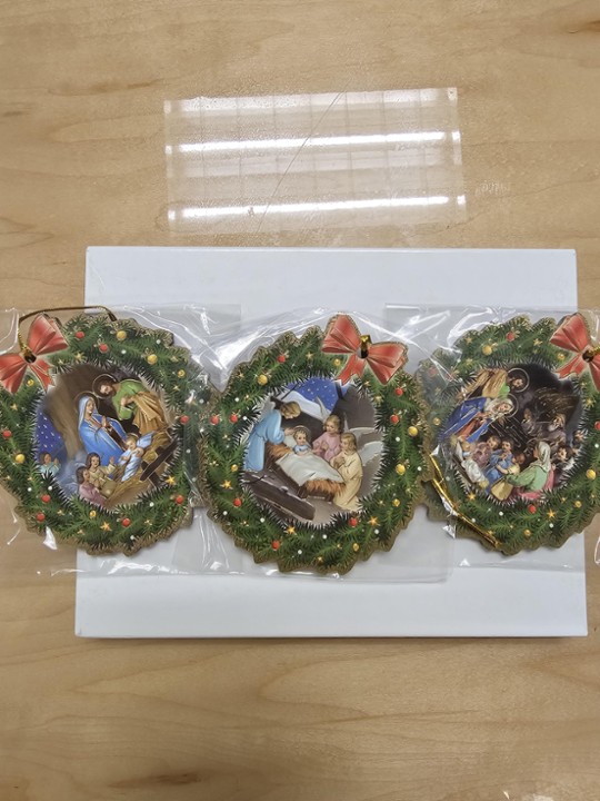 3 5/8" x 4" Wreath Shaped wooden Ornaments, Set of 3