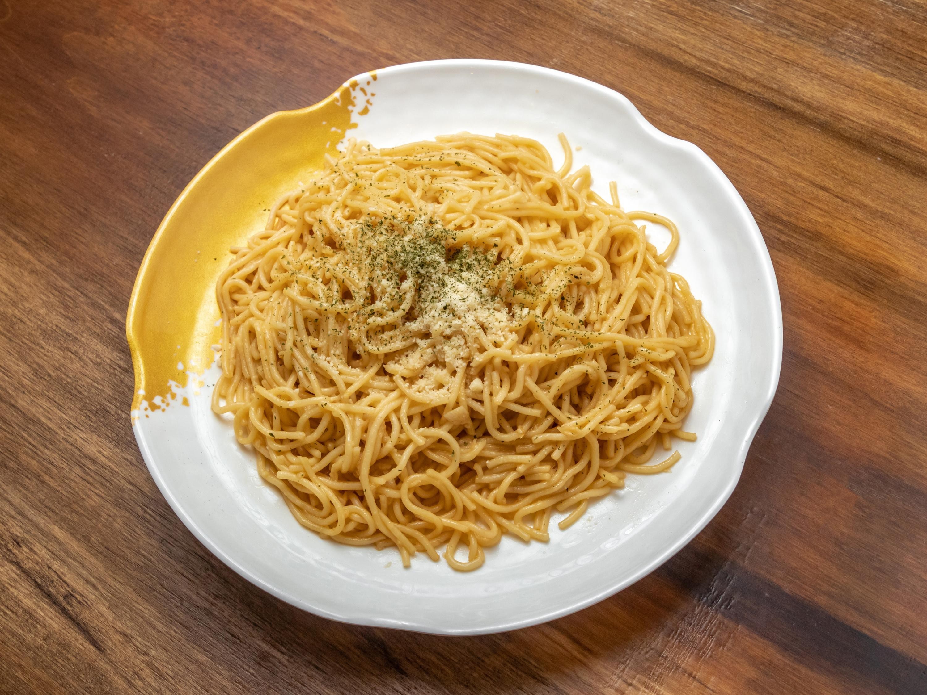 Garlic Noodles