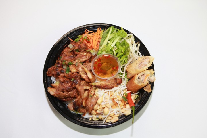 Bun Thit Nuong, Cha Gio