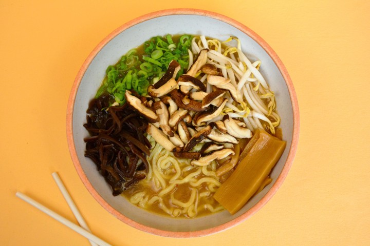 Shitake Mushroom Ramen (vegan)