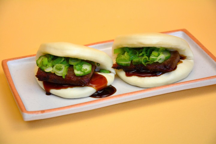 Bao Bun Smoke Brisket