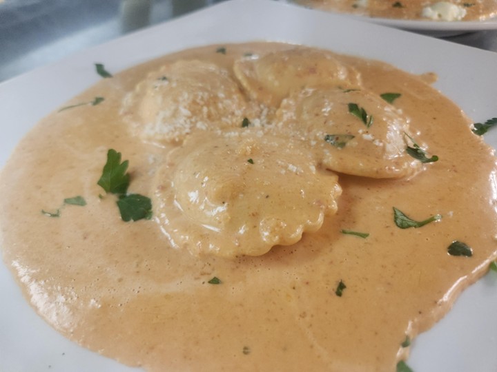 LOBSTER RAVIOLI