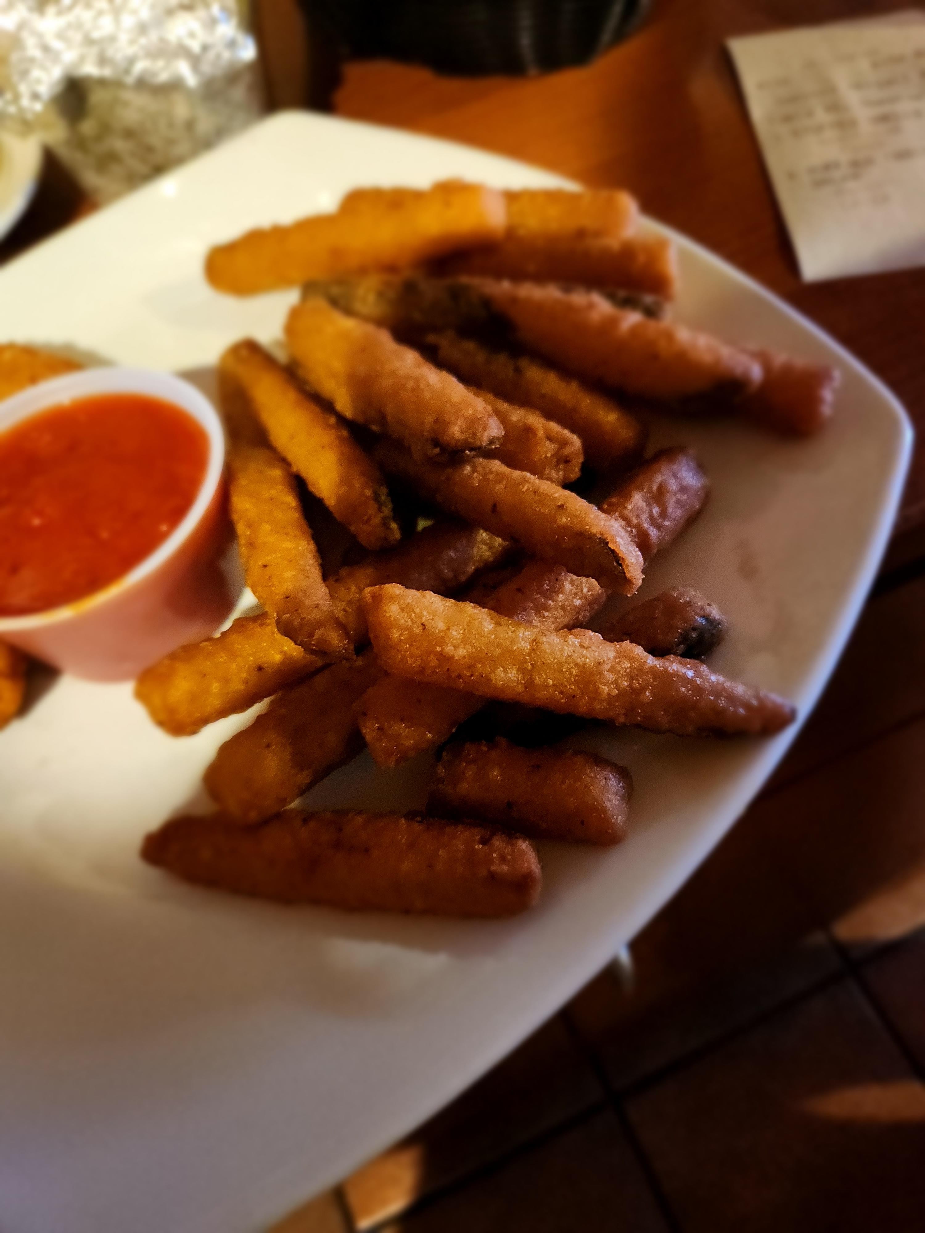 FRIED ZUCCHINI STICKS