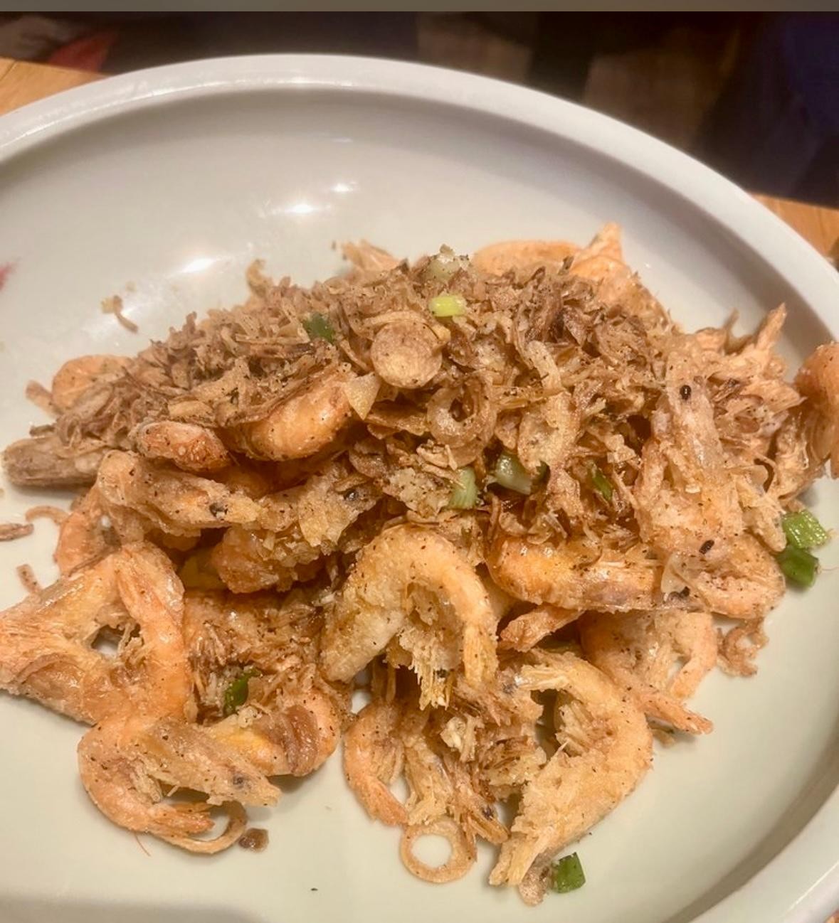 Stir-fry Shrimp with Fried Shallot 油葱酥大虾仁
