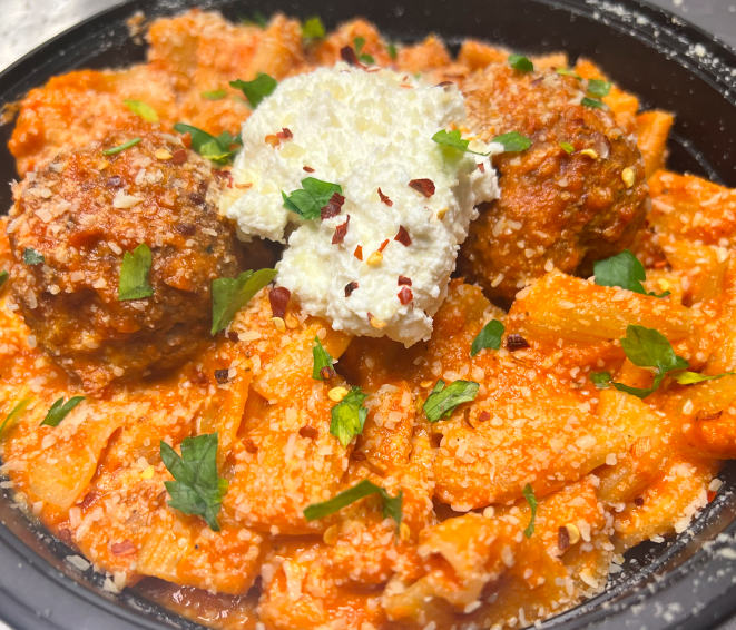 Rigatoni  & Meatballs with Pot Cheese (not spicy)
