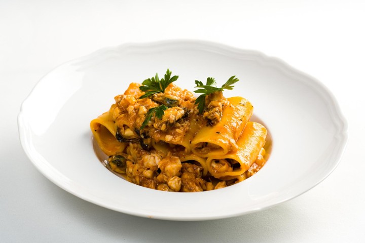 Paccheri al Ragu di Pesce*