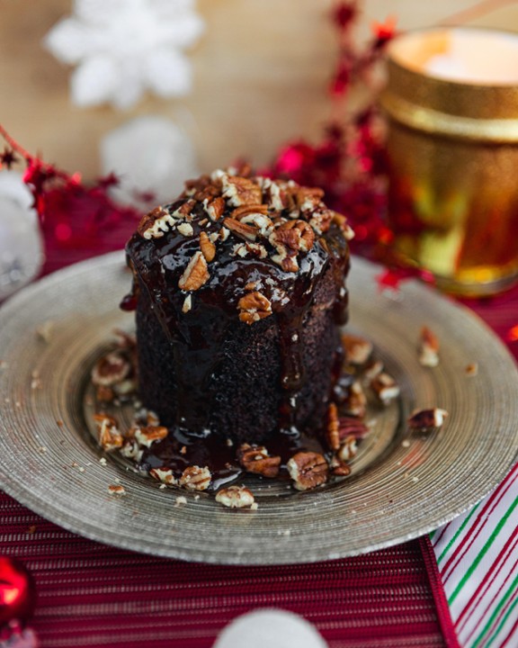 Gooey Chocolate Pecan Cake