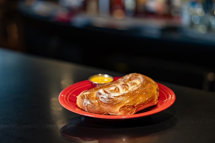 Pretzel w/ Jalapeno cheese