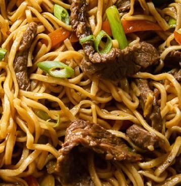 RN13. Beef Chow Mein