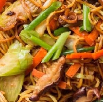 RN11. Vegetable Chow Mein