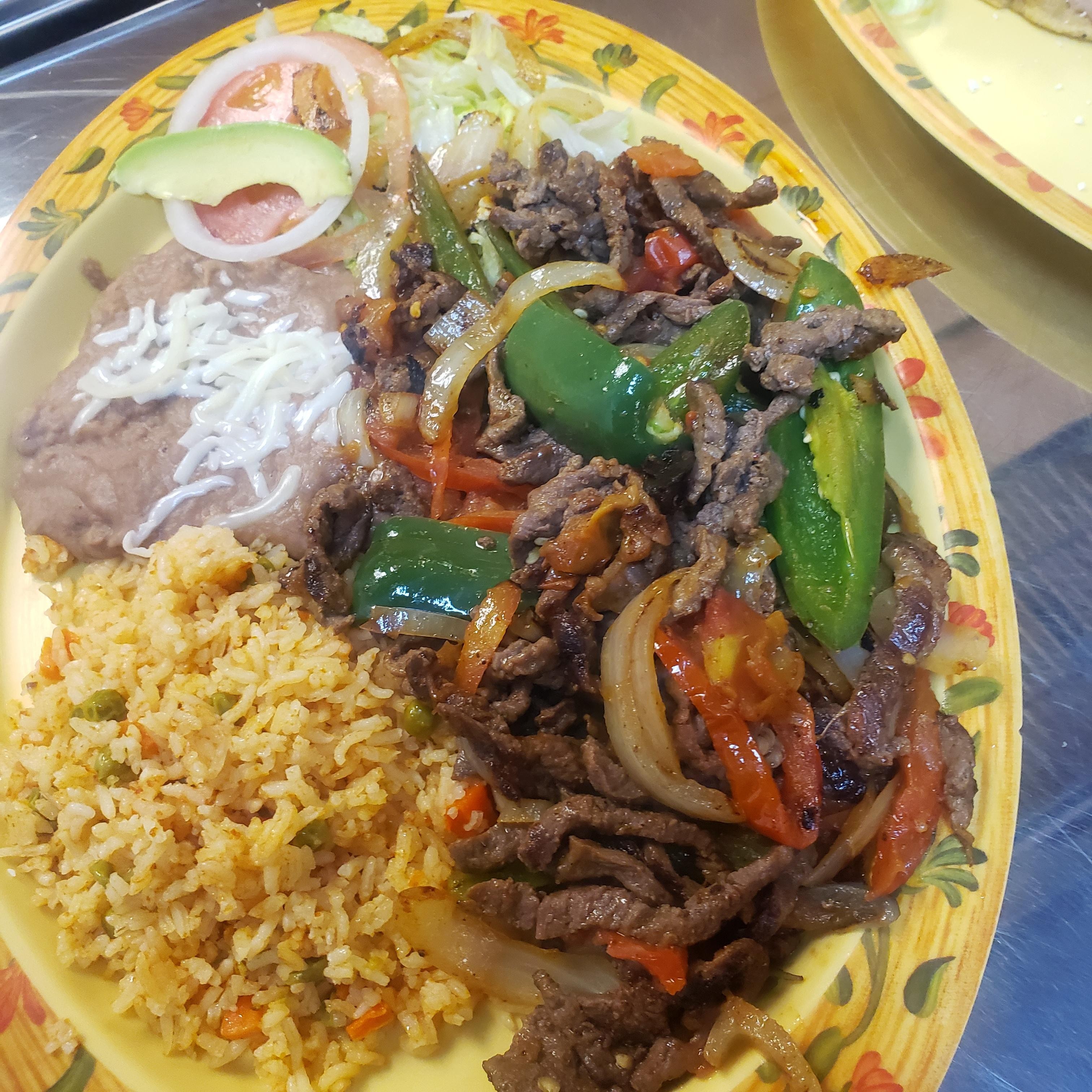 Mexican Style Steak/Bistec a la Mexicana
