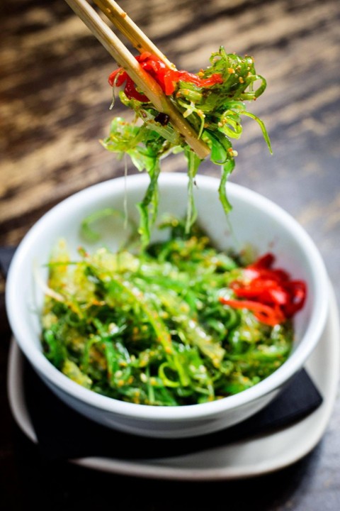 SPICY WAKAME SALAD