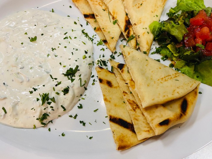 Tzatziki & Pita Appetizer