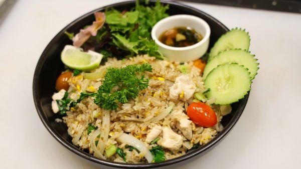 Thai Fried Rice with Chicken