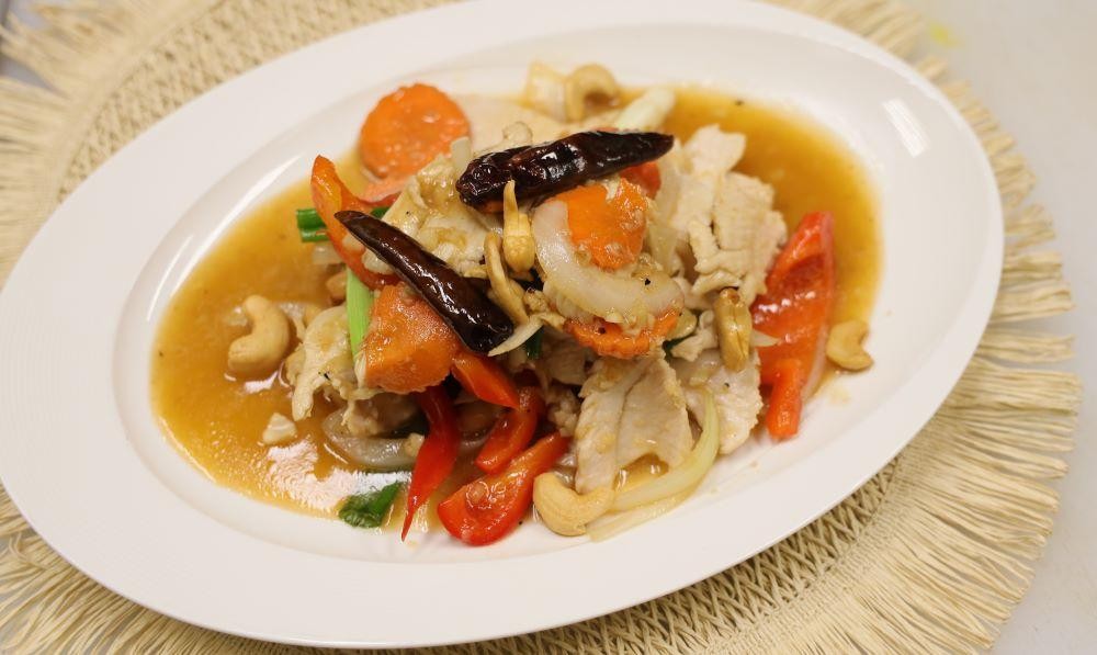 Cashew Nut Chicken