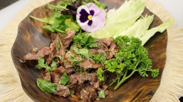 Grilled Rib Eye Salad