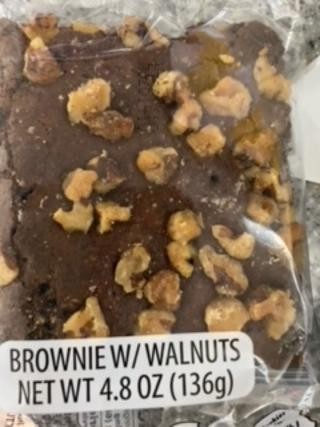 Brownie W/ Walnuts