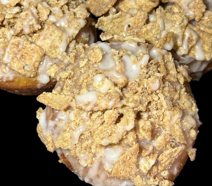 J’s infused donuts cinnamon toast crunch