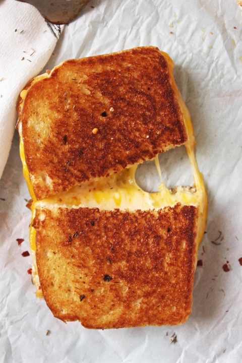 ZOE'S FAMOUS GRILLED CHEESE