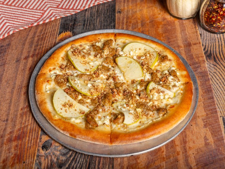 Apples In Italy Pizza