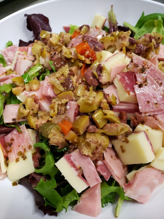 Muffuletta Salad