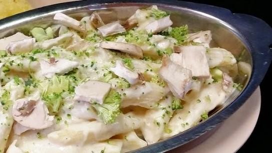 Pan of Pasta Con Broccoli