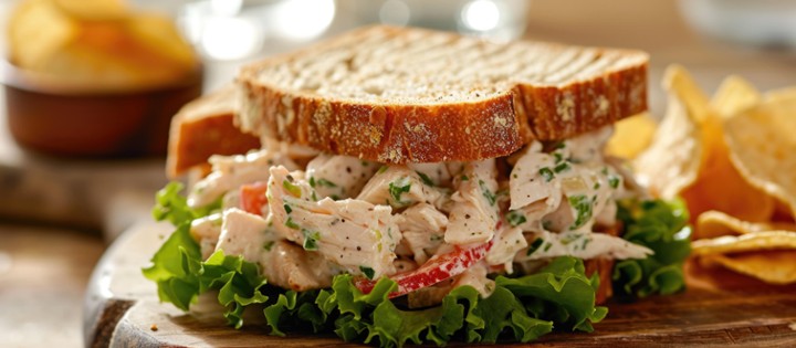 CHICKEN SALAD ON COUNTRY BREAD