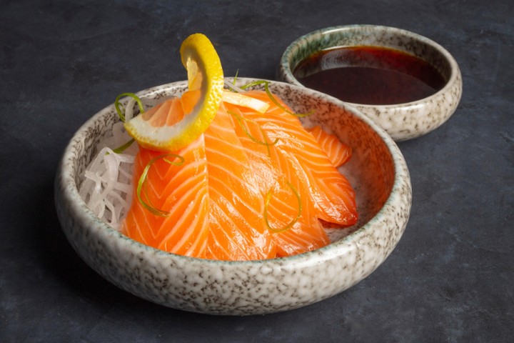 Salmon sashimi