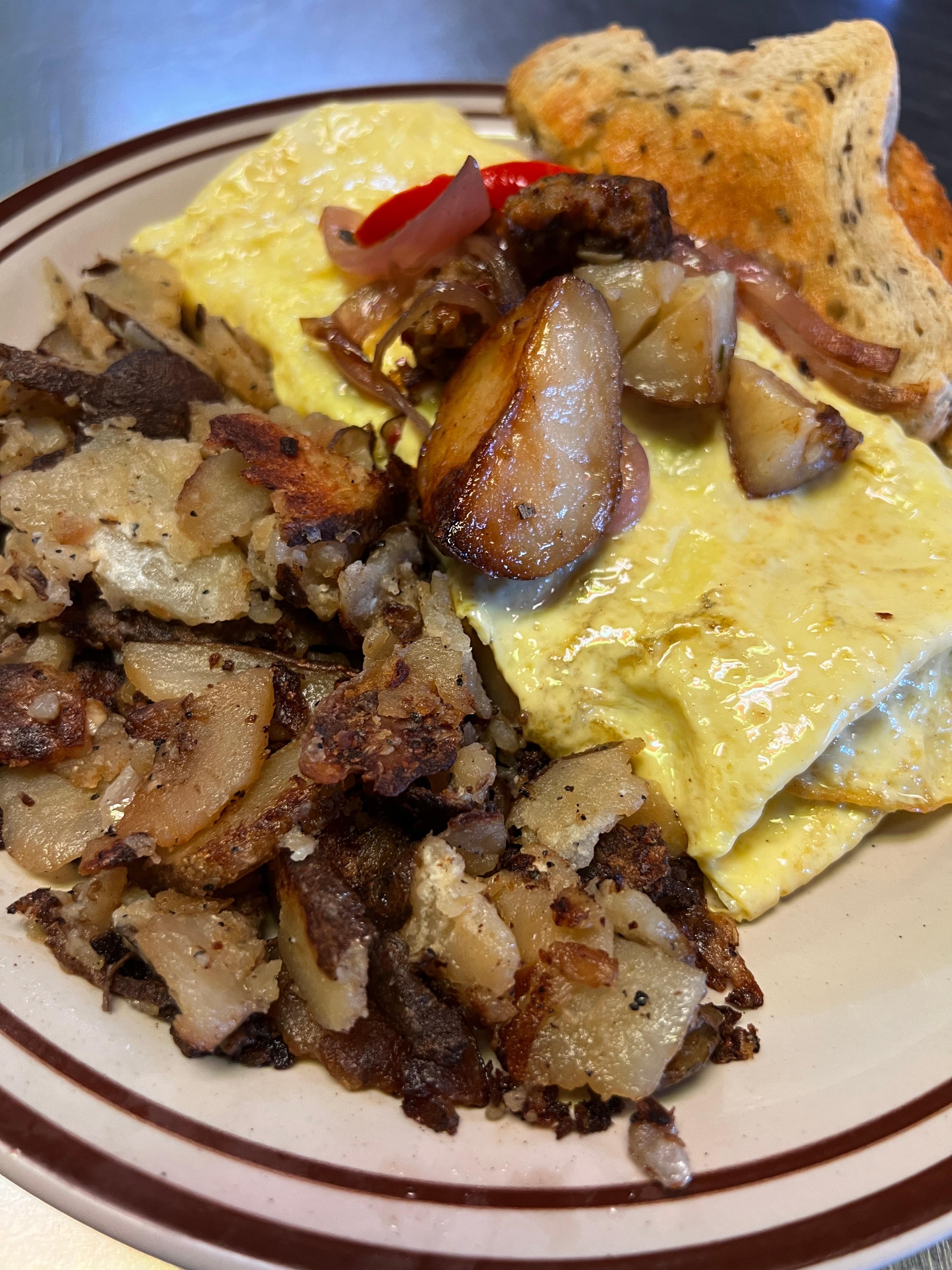 Sausage Queen Omelette