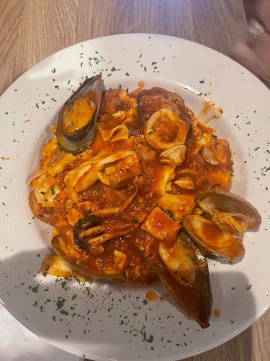 Linguini Pescatore