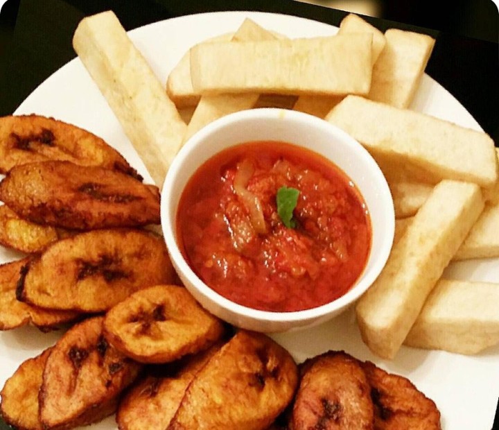 Fried African Yam with Spicy Sauce(Dundun)