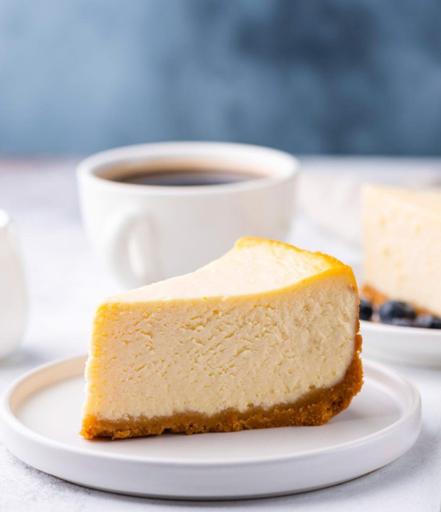 CHEESE CAKE(DESERT)