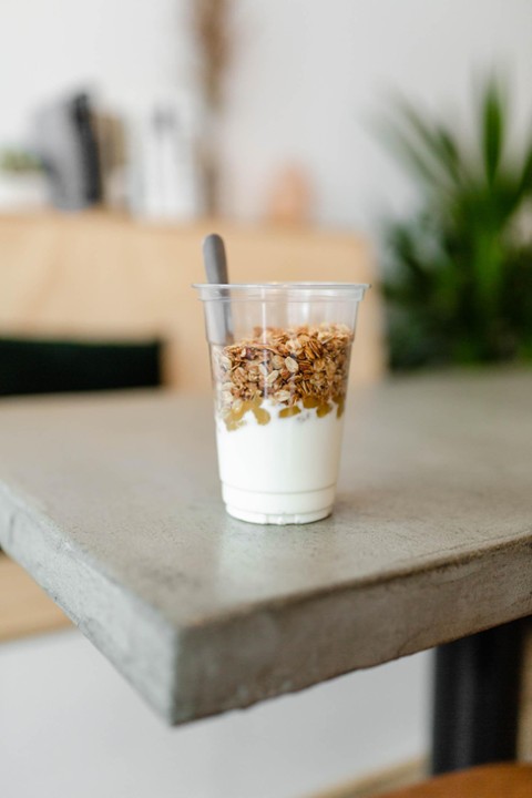 Granola & Yogurt Parfait