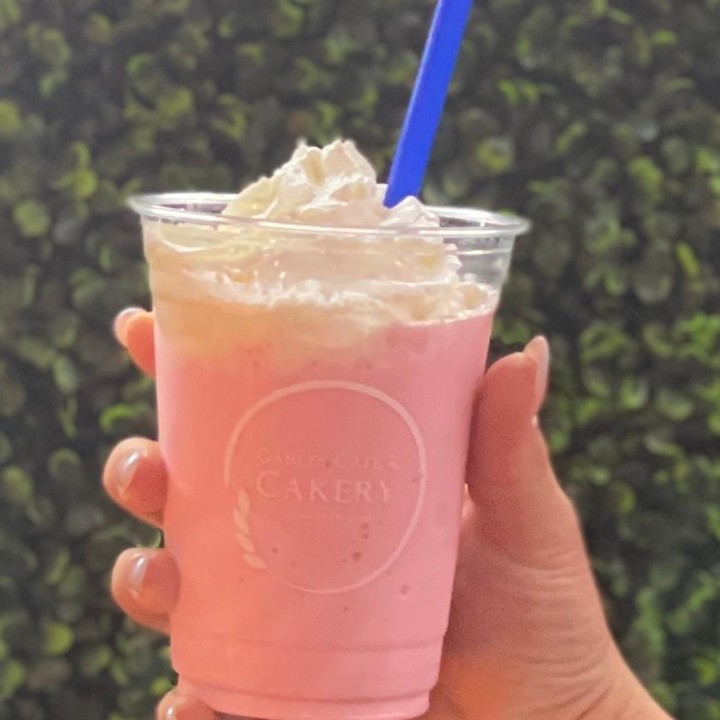 Strawberry Crème Frappe