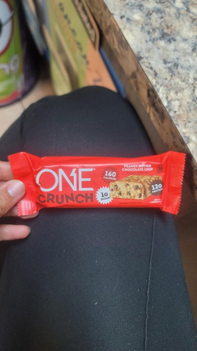 ONE Crunch Peanut Butter Chocolate Chip