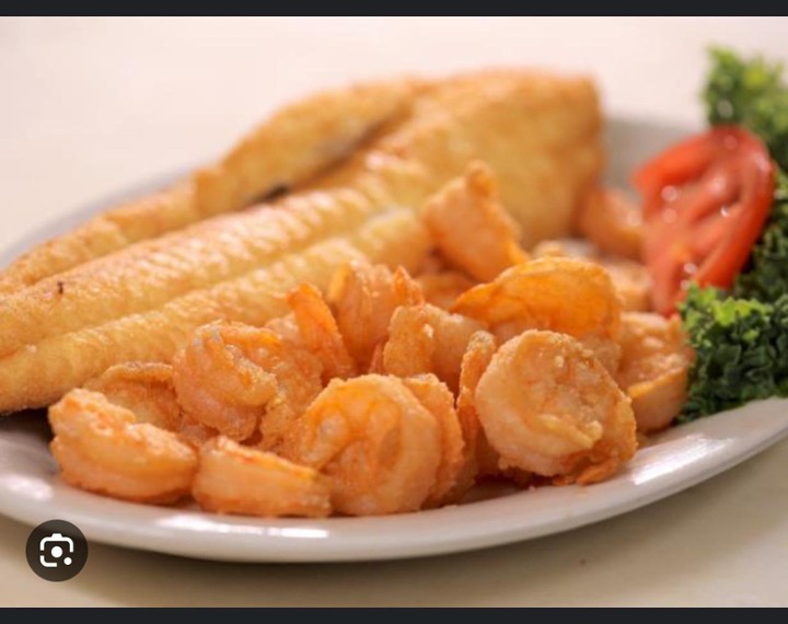 2 pc Fish (Whiting), 4 Shrimp & Fries