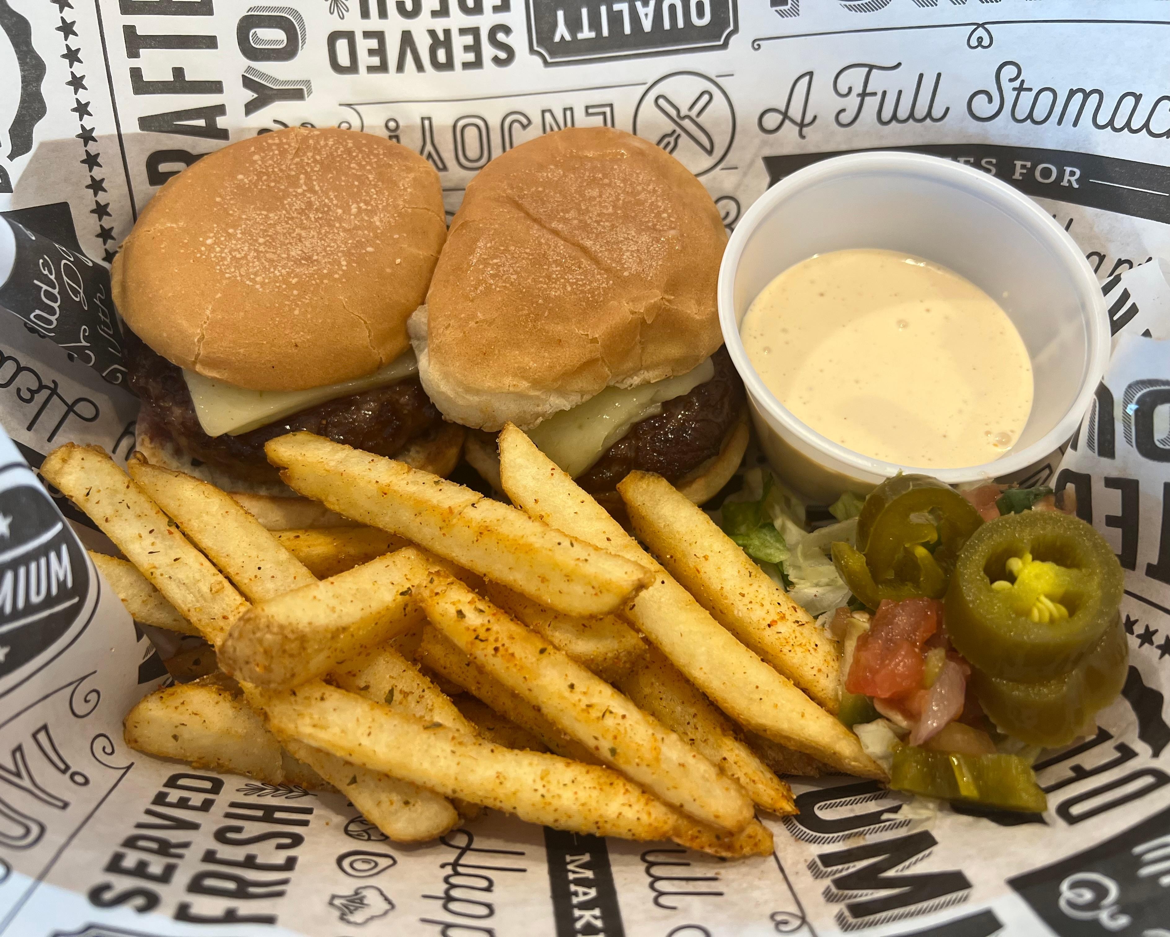 Southwest Sliders, 2 Seasoned Angus Beef Patties, with seasoned fries