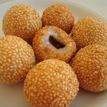 Fried Sesame Balls 芝麻球(3pcs)