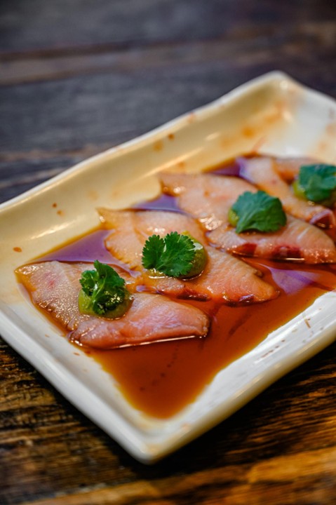 Hamachi Sashimi