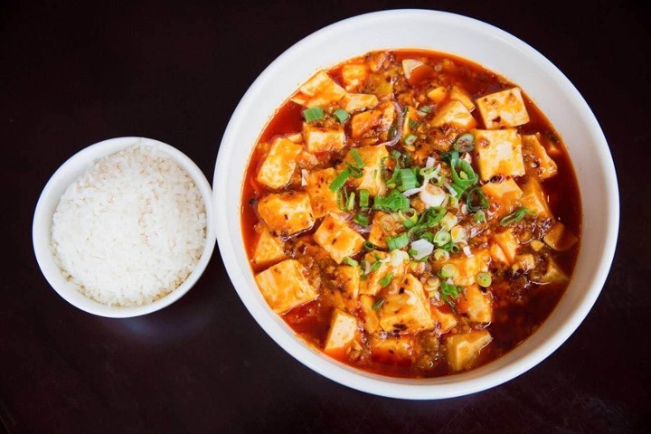 161. Mapo Tofu w/ Ground Pork 麻婆豆腐