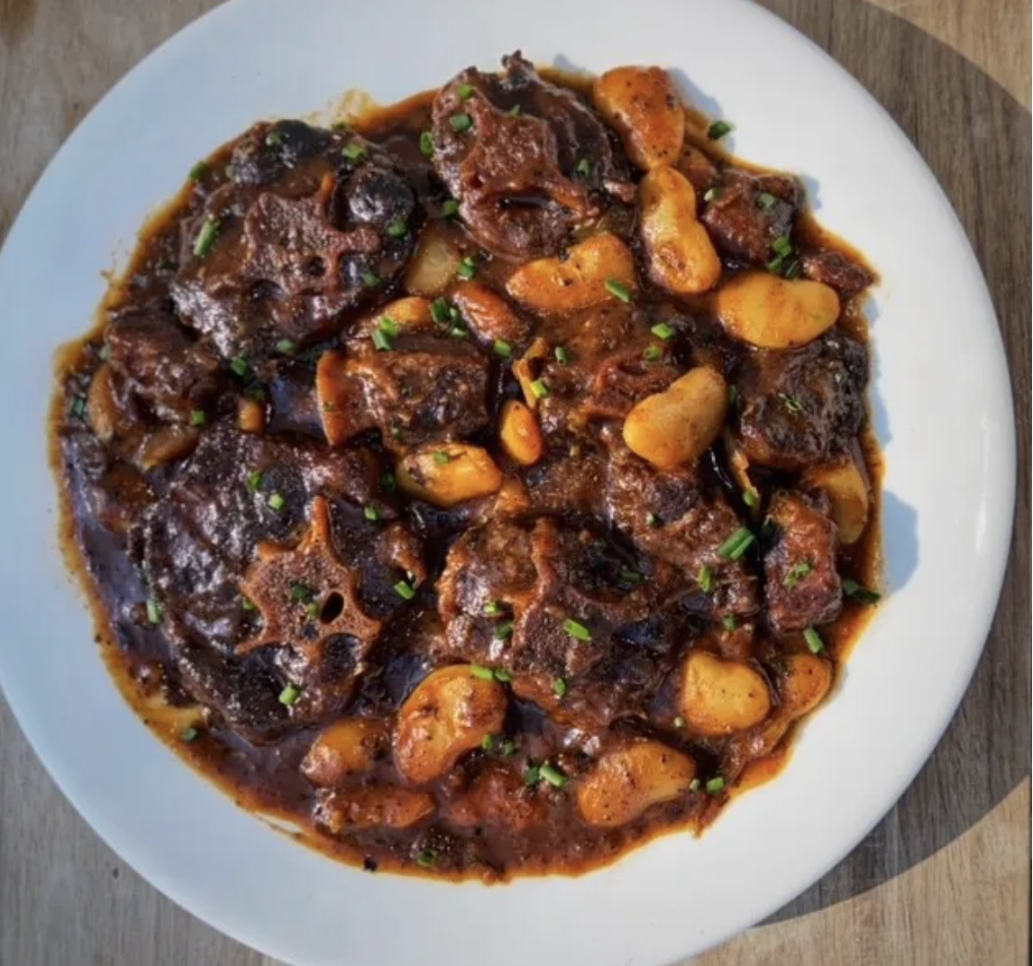 LARGE OXTAILS
