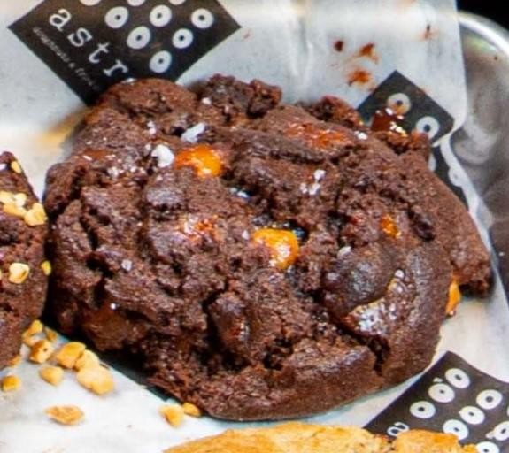 Dark Chocolate Salted Caramel Cookie
