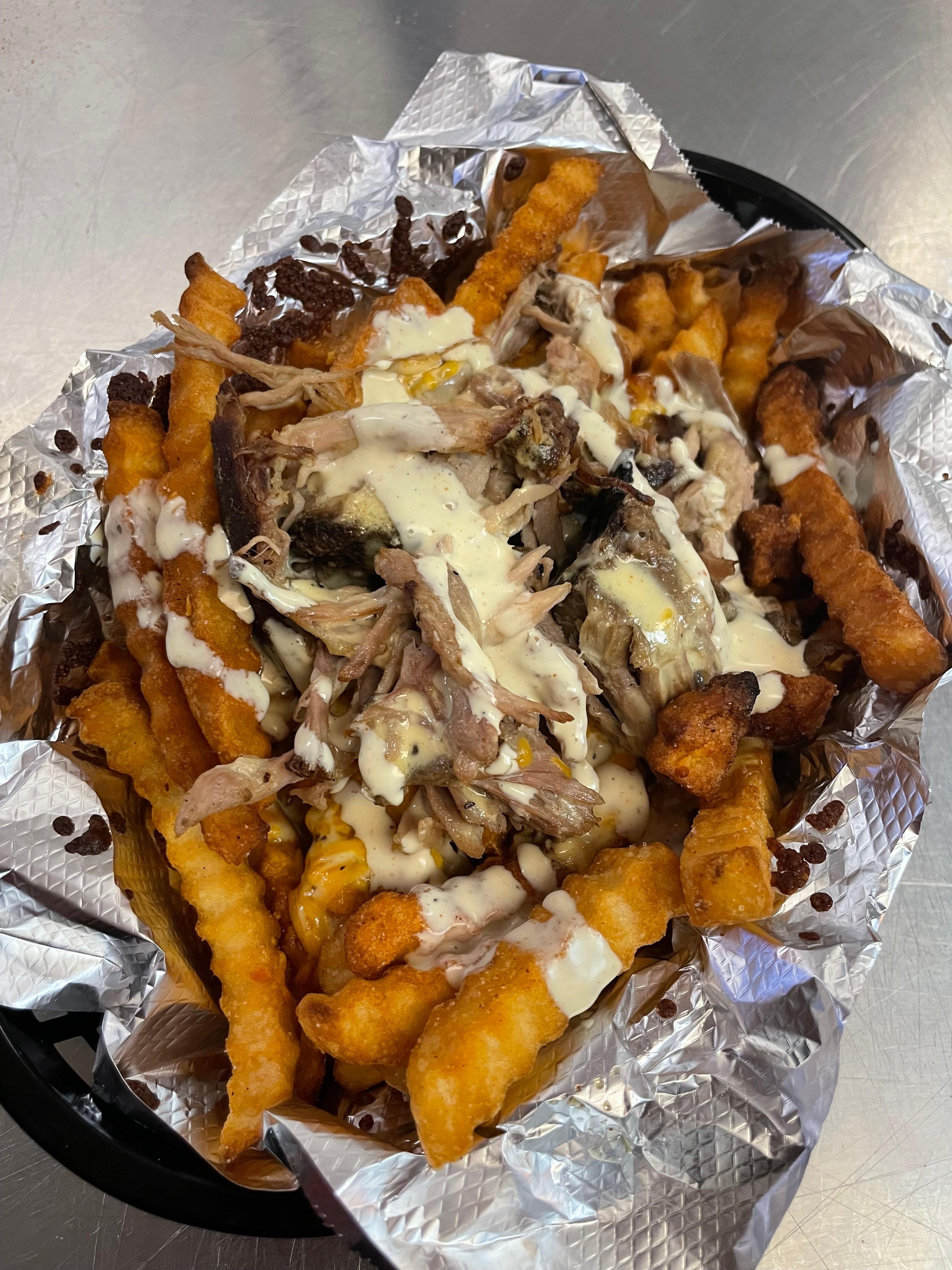 Pulled Pork Pizza Fries