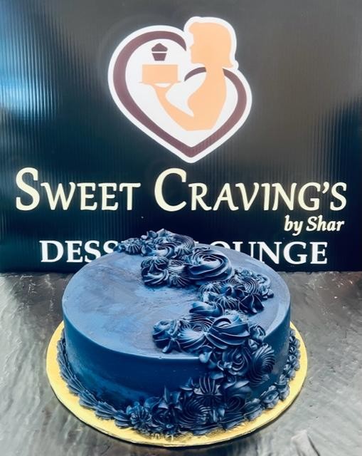 10" Custom Whole Cakes (must specify flavor) serves up to 16