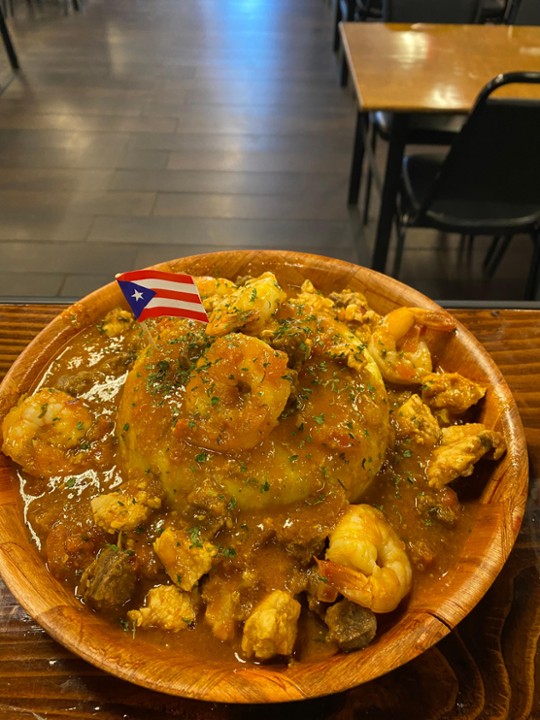 Mofongo camarones salteados