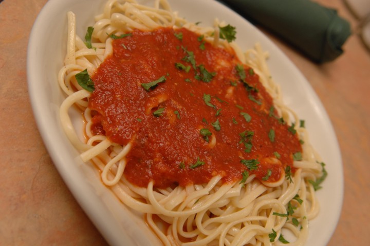 KIDS Spaghetti and Marinara