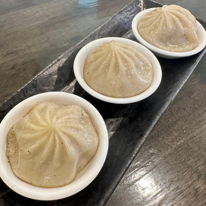 Pan Seared Soup Dumplings 3pcs 灌湯生煎包
