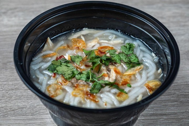 11. Khao Piak Sen | Chicken Noodle Soup