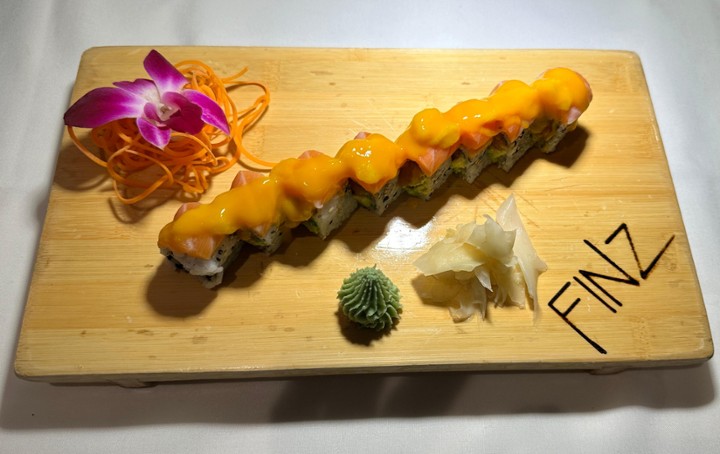 SALMON MANGO MAKI 8PC